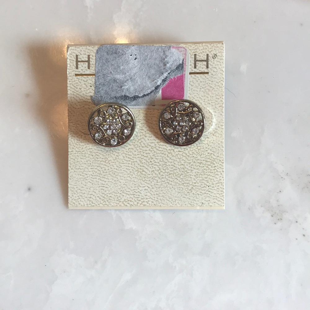 Gold diamond earrings